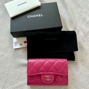 SOLD Chanel 2022 classic card holder wallet in caviar